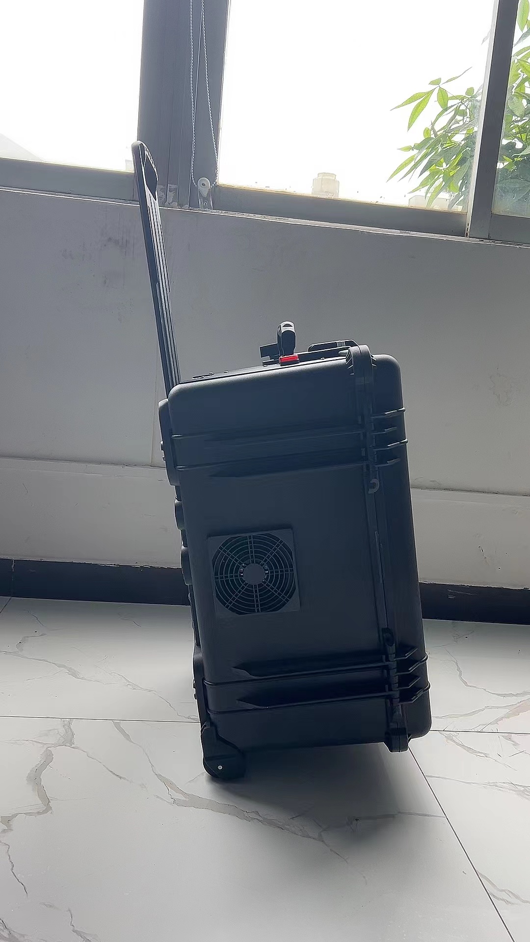 提蒙乡手拉箱型移动通信干扰器